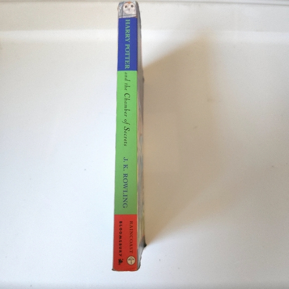 Harry Potter And The Chamber Of Secrets Paper Back Book - Picture 2 of 7